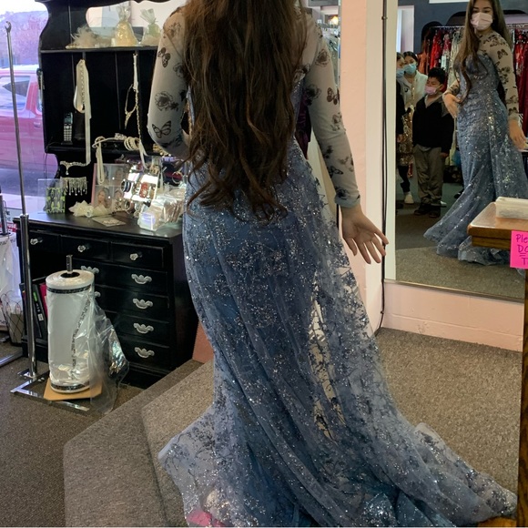 Smoke Blue gown - Picture 3 of 4